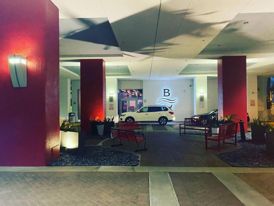 Amazing Studio Beach Walking Distance! 26B 할렌데일비치 외부 사진