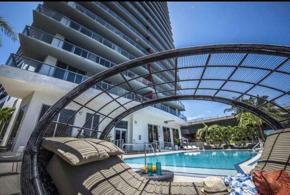 Amazing Studio Beach Walking Distance! 26B 할렌데일비치 외부 사진