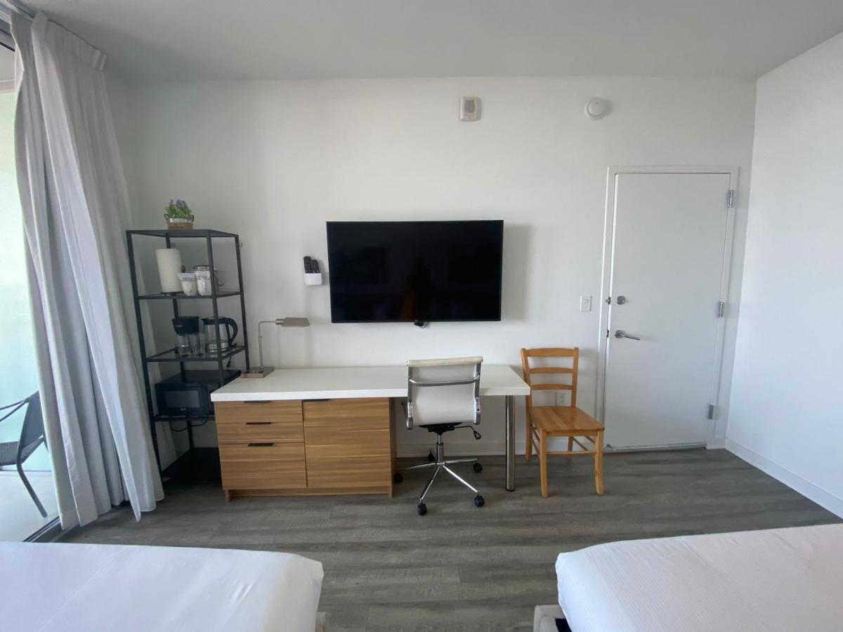Amazing Studio Beach Walking Distance! 26B 할렌데일비치 외부 사진